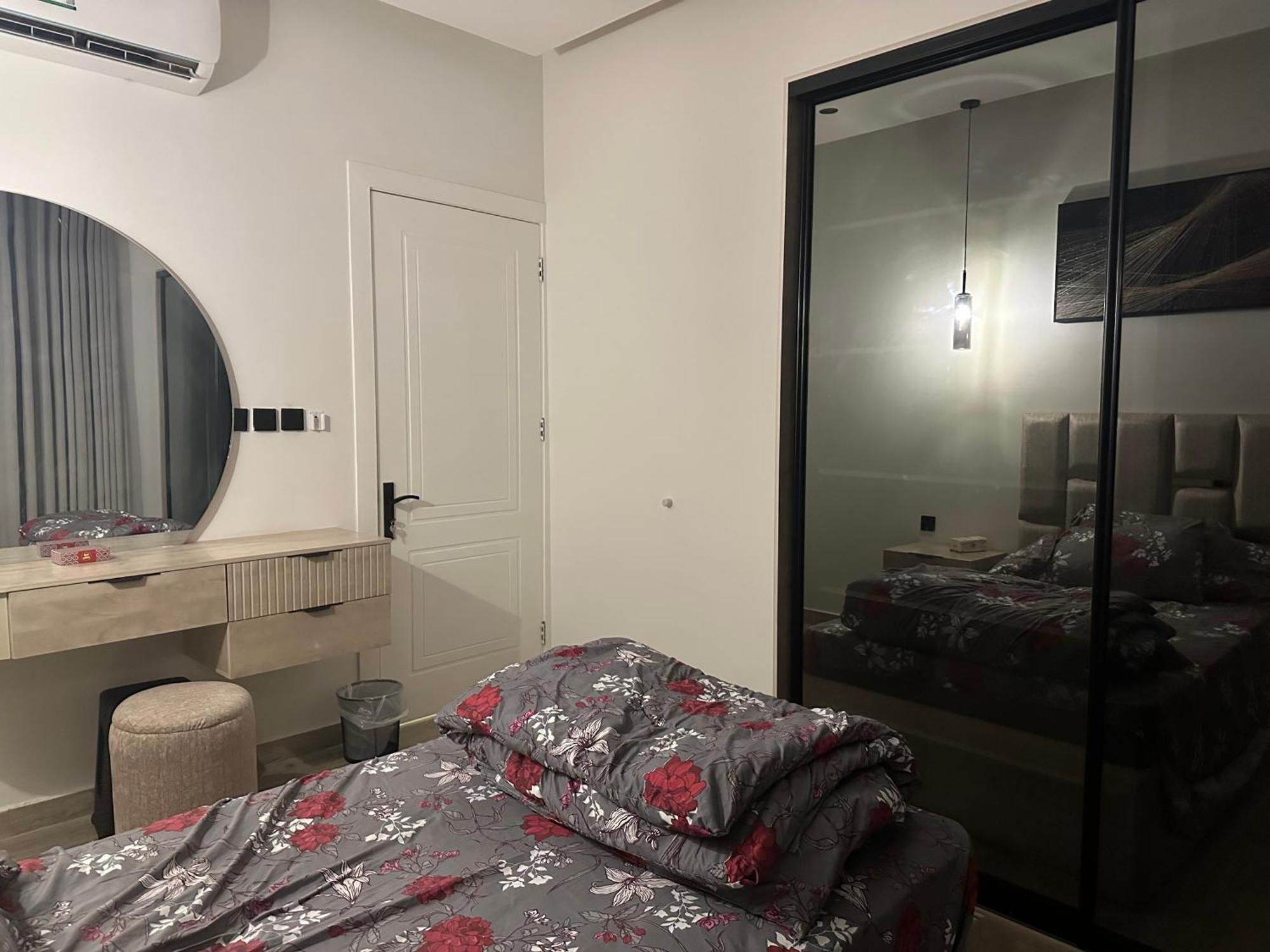 فالي4 الفندقية دخـول ذاتي Apartment *